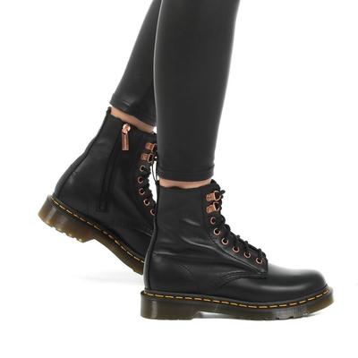 Ботинки Dr Martens 1460 Pascal Hardware Wanama черные женские