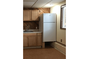 Встроенный холодильник.