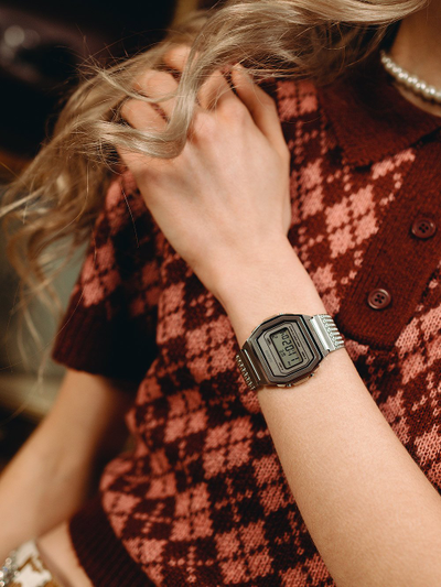 Часы Casio A1000MA-7