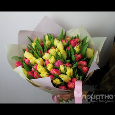 Букет цветов на 8 марта № 721