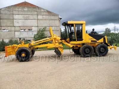 Автогрейдер ДЗ-122Б-7