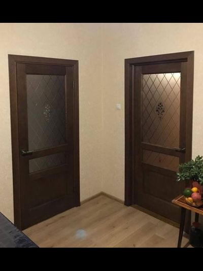 ЛАЙНДОР (УЛЬЯНОВСК)/ МОДЕЛЬ КАЛИНА-К/ ПОЛОТНО ОСТЕКЛЕННОЕ/ НАТУРАЛЬНЫЙ ШПОН ДУБА/ ТОН 45 (ДУБ НАТУРАЛЬНЫЙ РУСТИКАЛЬНЫЙ)