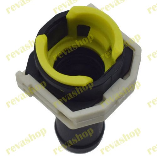 Штуцер системы отопления салона, штуцер отопителя, отопитель салона Мазда, система отопления салона 