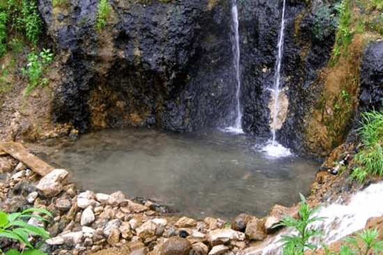 Камчатка Верхне-Паратунские источники, водопад