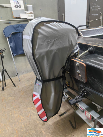 Транспортировочный чехол - Ямаха 9.9-15 л.с. -2 такта (укрывает с румпелем  и ручкой скоростей)