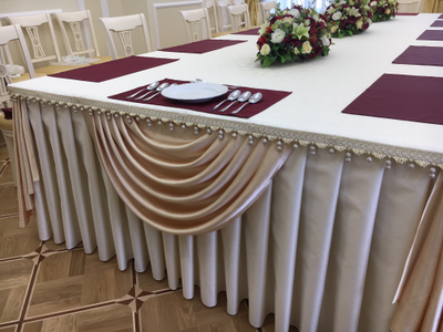 Композиция из искусственных цветов на стол Изабелла лайт № Н004/Купить в Москве на АОАБУКЕТ