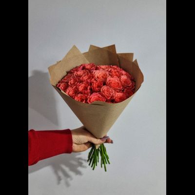 Роза Россия 40 см 25 шт