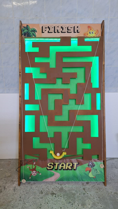 Аркадная игра «Лабиринт»