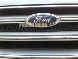 Защита радиатора Ford Kuga II 2016- (3 части) black верх PREMIUM