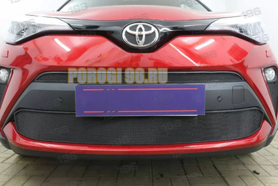 Защита радиатора для Toyota C-HR 2019- black низ