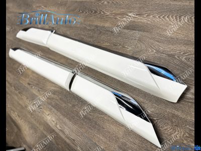 Молдинги Toyota Land Cruiser 300 белые