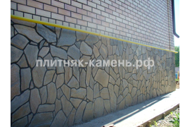 облицовка цоколя плитняком, природным камнем