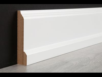 Плинтус напольный