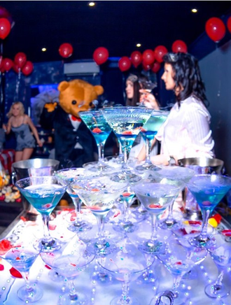 Пакет девичник "Для своих плюс" (4 часа, до 8 чел.)