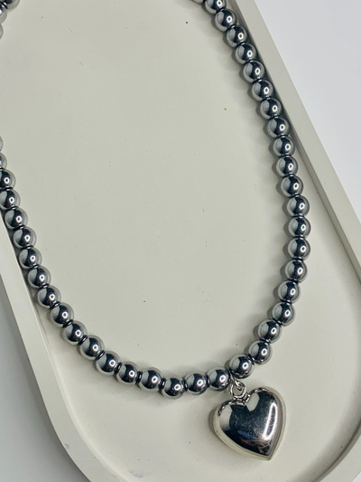 Колье с сердцем, гематит