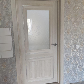 Дверь остекленная с покрытием пвх "Ева филадельфия крем"