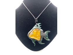 Подвеска с янтарем