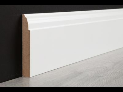 Плинтус напольный