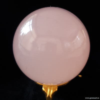 Шар из розового кварца с эффектом звезды. 70*70*70мм.