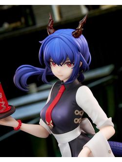 Фигурка 1/8 Чэнь (Ch'en Teatime Ver.)