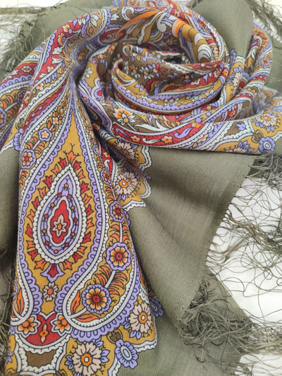 Павловопосадский платок Средь густых ветвей 1958-2