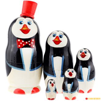 Матрёшка Пингвин в красной шапке 5-и кукольная