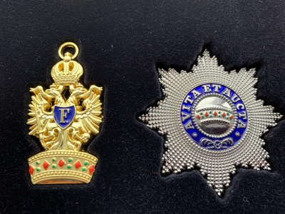 Коллекция "Ордена иностранных государств" в планшете! Часть 4-я. Муляжи.