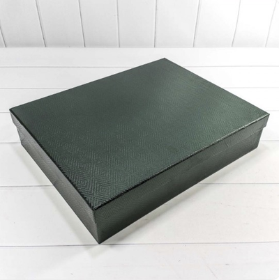 Коробка подарочная прямоуг. (тем. зеленая), 34*24,5*6,5см