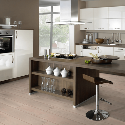 Биополы Wineo PURLINE 1000 wood XL Дуб Благородный Пудровый PLC309R в интерьере кухни