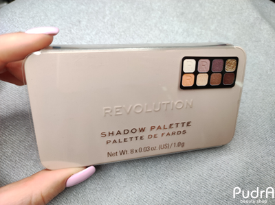 Makeup Revolution Палетка теней Forever Flawless Dynamic, Serinity