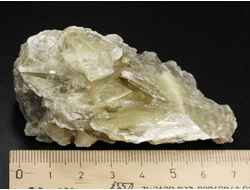 Мусковит, необработанный "дикий" образец, Бразилия (75*42*40 мм, 107 г) №36390