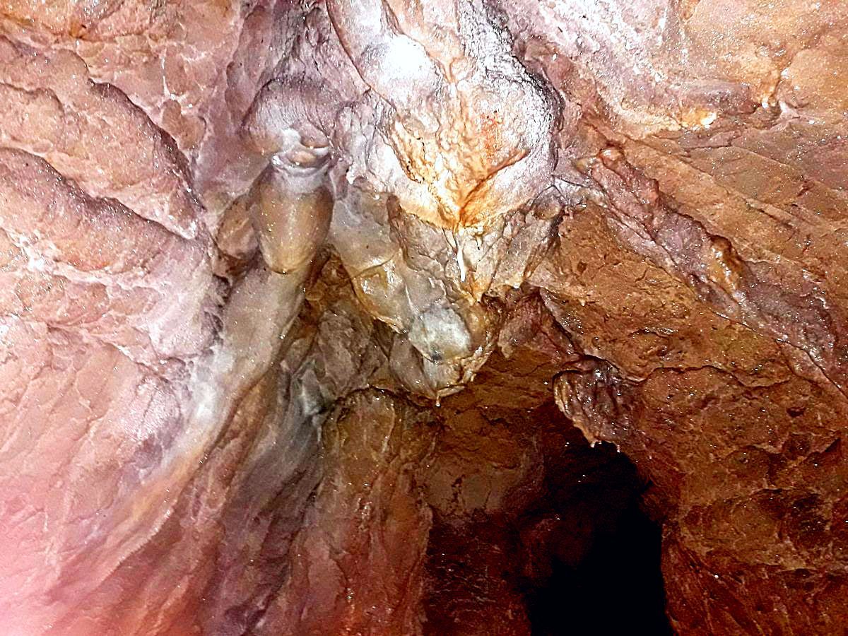 поход в горы в Крыму, пещера Аю-Тешик