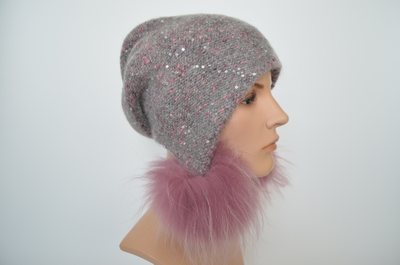 Vizio шапка с помпонами из енота