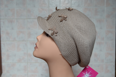 женская кепка Италия Vizio 4876 с бантиками бежевая