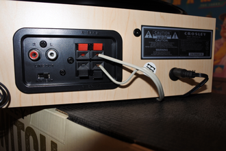 Радиола Виниловый проигрыватель Crosley Switch Turntable CR6023A
