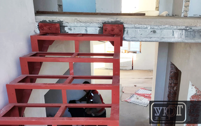 МК №35. металлический каркас лестницы. лазерная резка под зашивку