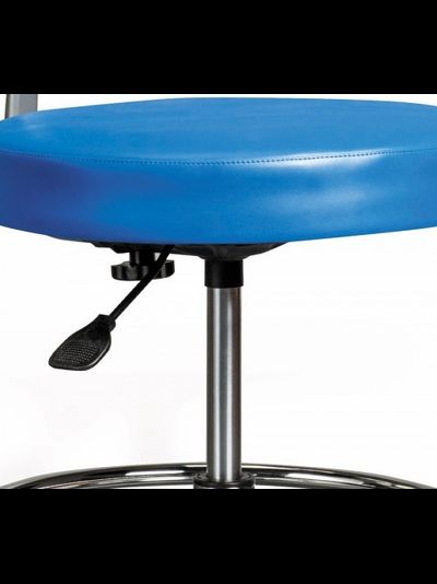 Стул медицинский с опорой для ног AR-Z64F