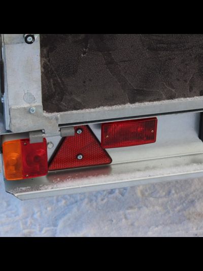 Прицеп «Атлет»  8213 В5