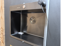 Мойка из нержавеющей стали  48х48 PREMIUM HONEY ЧЕРНЫЙ Amalet *