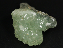 Пренит, сросток кристаллов, Мали (32*25*15 мм, 11,7 г) №36153