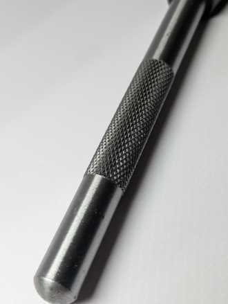 Вороток (Метчикодержатель) для метчиков (Квадрат 3.55-9 мм) 350 мм стальной корпус