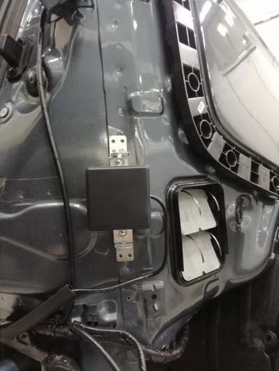 Контроль слепых зон SmartAssist