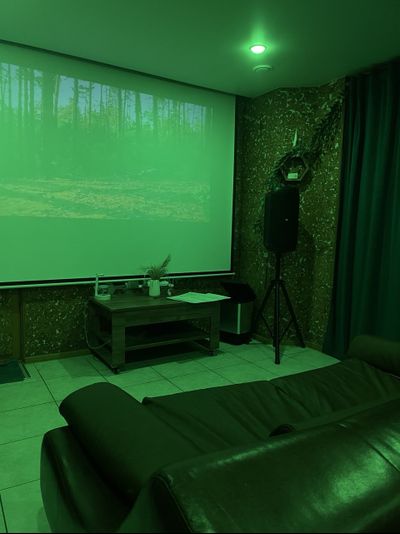 Аренда сауны в будние дни: Пн-Пт с 09:00 до 17:00 / 1 час, номер сдается минимум 2 часа