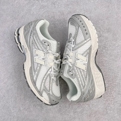 New Balance 1906R Silver