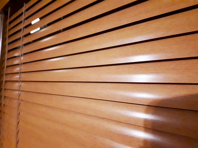 Жалюзи горизонтальные HOLIS, Принт "дерево"