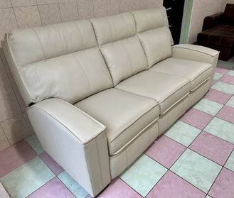 Новый американский кожаный диван-кровать. Натуральная кожа.