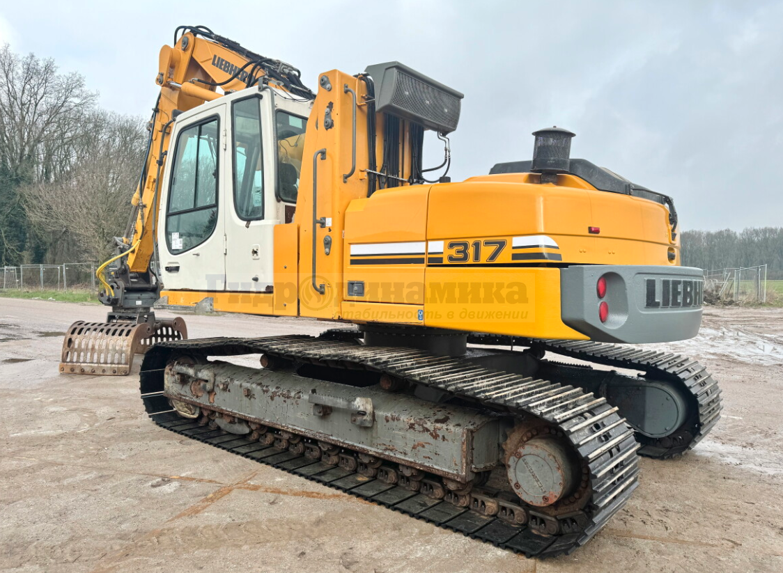 Гусеничный экскаватор Liebherr R317  с комплектом