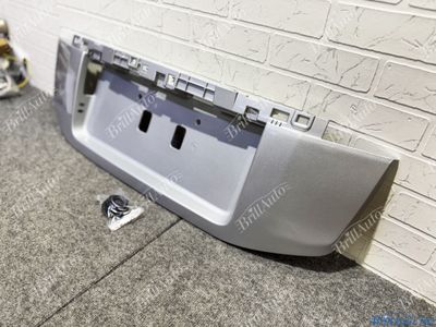 Накладка на багажник Toyota Prado 150 13-17 серебро