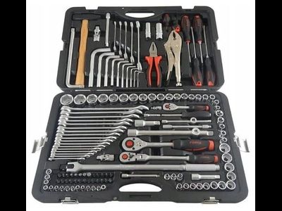 Авто Наборы-профессиональных ключей и головок 142 pcs