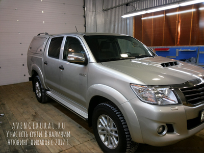 Стальной кунг Sammitr S plus V2 Commercial с распашными боковыми окнами для Toyota Hilux 2005-2015